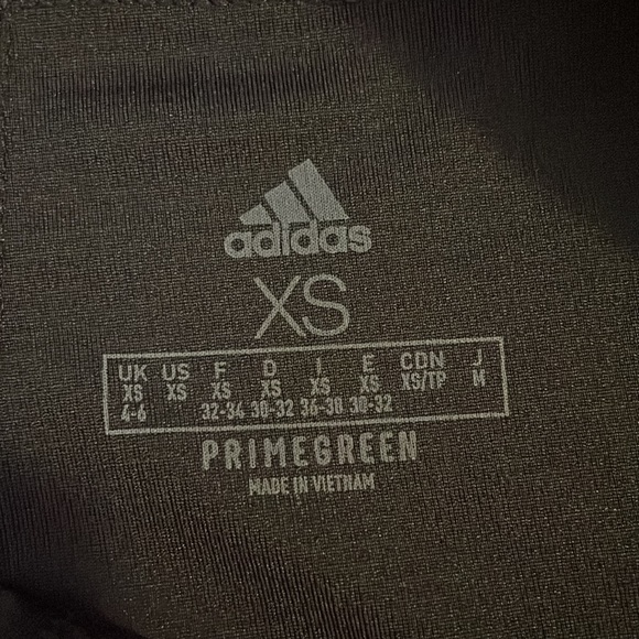 Adidas shorts - Picture 4 of 4